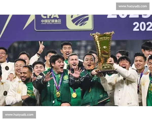 港足协杯激战上演本地球队争锋展现赛场风云与拼搏精神魅力之夜