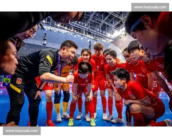 中国女排比赛日全城聚焦拼搏精神点燃赛场激情与荣耀时代记忆瞬间 中国女排比赛日全城聚焦拼搏精神点燃赛场激情与荣耀时代记忆瞬间